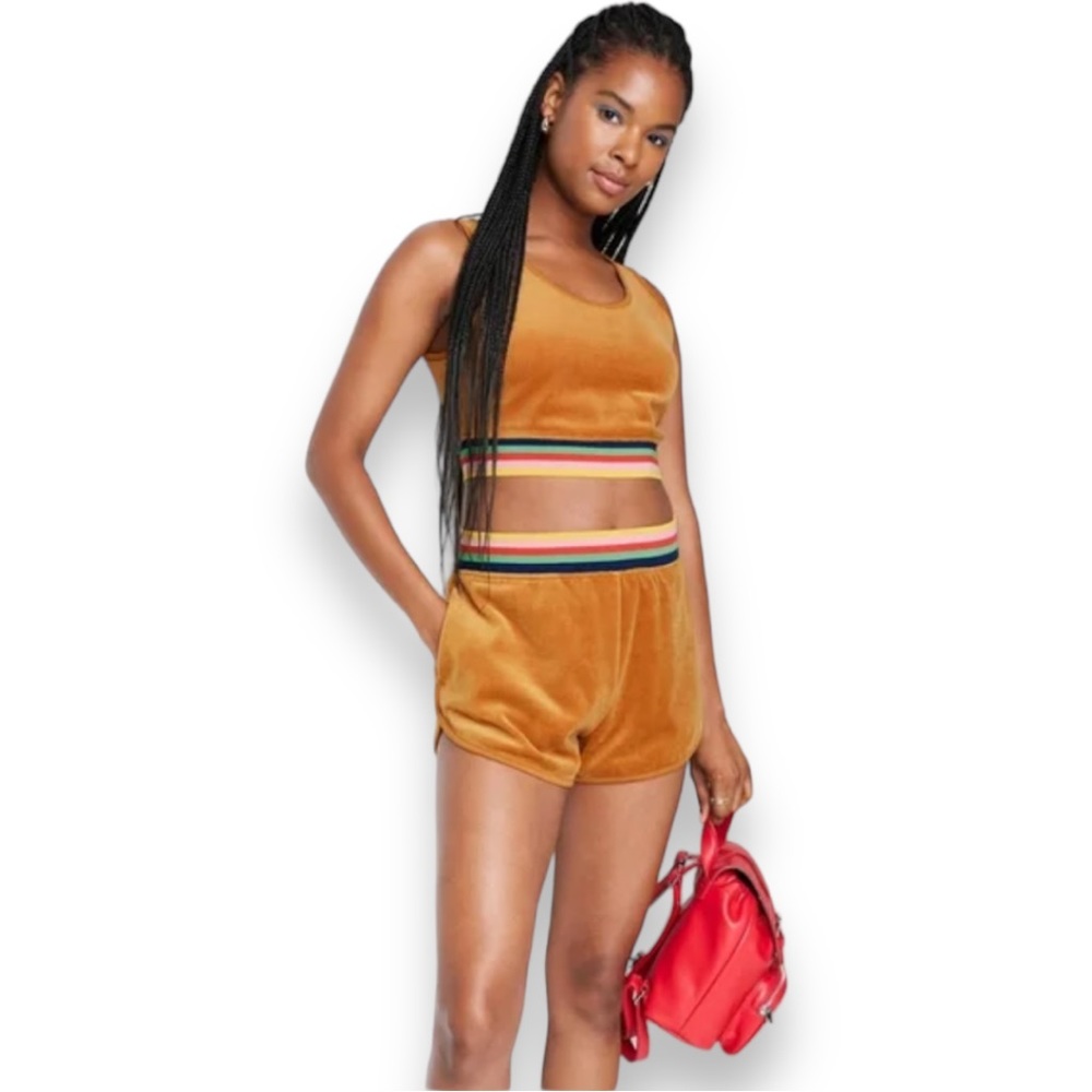 NEW Wild Fable Solid-colored Brown Velour Crop Top Women’s Size Small